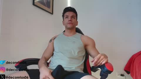 Santiago online show from May 8, 7:30 pm