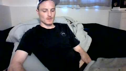 Dee4dayz online show from June 12, 6:51 pm