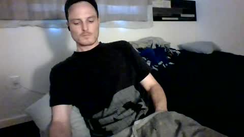 Dee4dayz online show from August 2, 11:47 pm