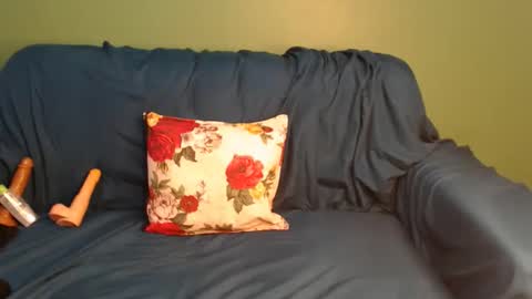 Dee online show from March 23, 10:36 pm