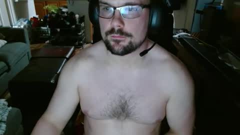 Snapshot of deekon5280 chatting on March 23, 1:31 am deekon5280 online show from March 23, 1:31 am