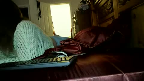 Snapshot of deepboipussy chatting on February 16, 6:31 am deepboipussy online show from February 16, 6:31 am