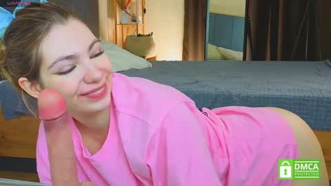 Sophie online show from May 12, 8:11 am