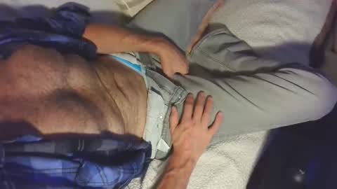 deeplyhydrates online show from October 23, 9:35 pm