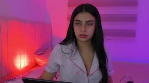 Snapshot of deepthroat_sweet chatting on March 12, 5:46 am deepthroat_sweet online show from March 12, 5:46 am