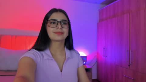 Snapshot of deepthroat_sweet chatting on April 4, 12:09 am deepthroat_sweet online show from April 4, 12:09 am