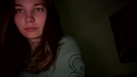 deepthroatqueen33 online show from February 20, 9:32 am