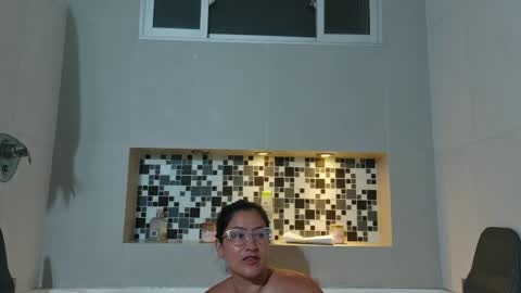 Andre  online show from May 14, 5:25 am