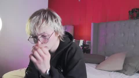 Snapshot of deficitt chatting on December 22, 4:59 pm deficitt online show from December 22, 4:59 pm