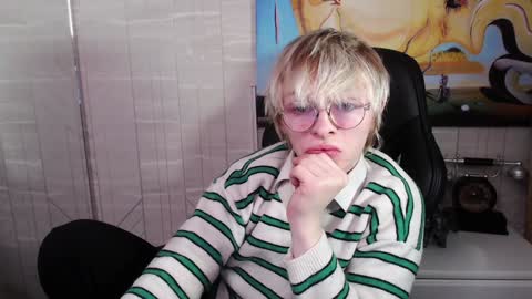 Snapshot of deficitt chatting on January 30, 9:04 pm deficitt online show from January 30, 9:04 pm