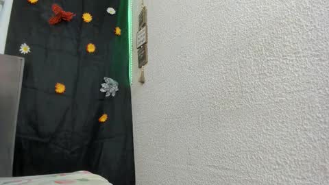 deisyharper online show from March 23, 1:59 pm