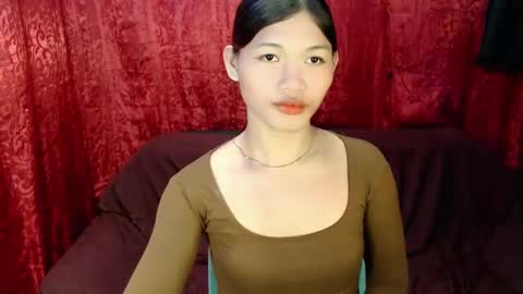 miss zei online show from December 8, 12:30 pm