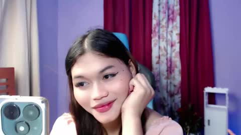 miss zei online show from December 27, 9:17 am