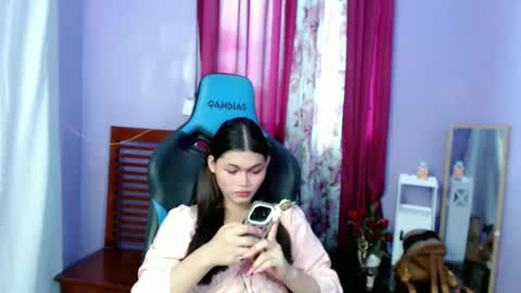 miss zei online show from December 30, 3:36 am