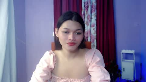miss zei online show from January 6, 10:15 pm