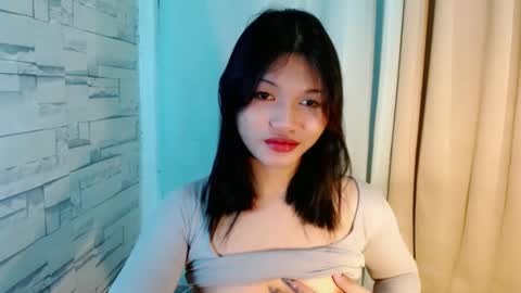 miss zei online show from January 24, 8:43 pm