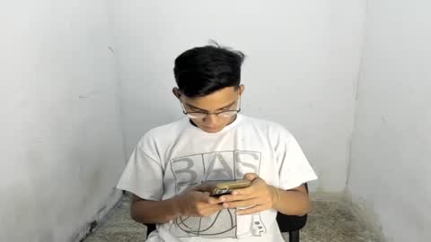 Snapshot of deivi_colins chatting on October 6, 10:07 pm deivi_colins online show from October 6, 10:07 pm