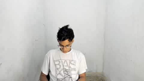 Snapshot of deivi_colins chatting on October 8, 2:09 am deivi_colins online show from October 8, 2:09 am