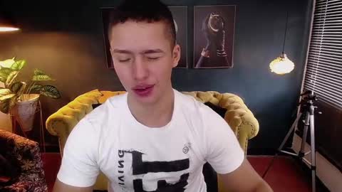 Snapshot of deivid_parker chatting on September 19, 1:45 pm Deivid online show from September 19, 1:45 pm