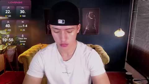 Snapshot of deivid_parker chatting on October 5, 2:26 pm Deivid online show from October 5, 2:26 pm