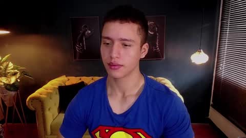 Snapshot of deivid_parker chatting on October 16, 2:18 pm Deivid online show from October 16, 2:18 pm