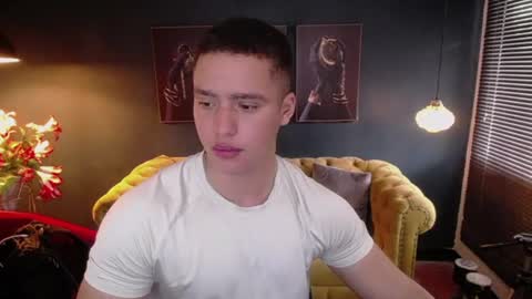Snapshot of deivid_parker chatting on June 24, 1:32 pm Deivid online show from June 24, 1:32 pm