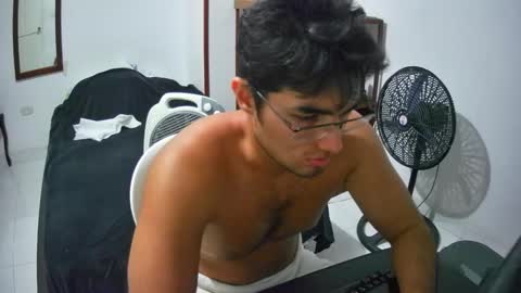 deividellobo online show from February 7, 2:50 am