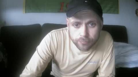 Snapshot of delaylaylay chatting on March 3, 5:52 pm delaylaylay online show from March 3, 5:52 pm