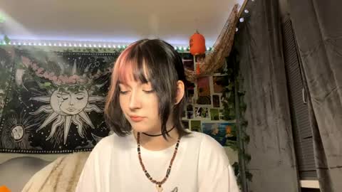 Snapshot of delcieagcaoili chatting on March 27, 9:25 pm Alisa online show from March 27, 9:25 pm