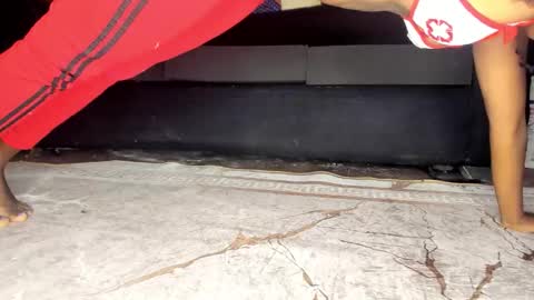 deli_la online show from March 4, 11:16 am