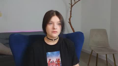 Snapshot of deliaeffy chatting on March 23, 12:53 pm deliaeffy online show from March 23, 12:53 pm