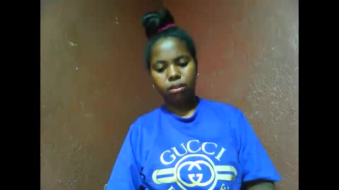 Snapshot of deliah712909 chatting on December 28, 3:37 pm deliah712909 online show from December 28, 3:37 pm