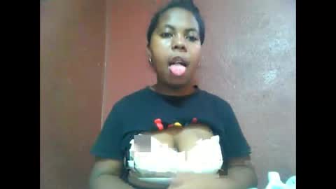 Snapshot of deliah712909 chatting on January 4, 8:06 am deliah712909 online show from January 4, 8:06 am