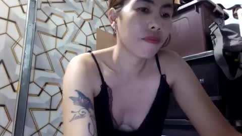 deliciousgirl975840 online show from April 22, 8:06 am