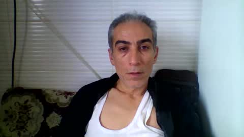 Snapshot of deliciousman48 chatting on January 10, 9:55 am deliciousman online show from January 10, 9:55 am
