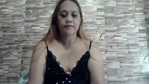 Snapshot of deliciousmel4u chatting on September 9, 9:09 am mel online show from September 9, 9:09 am