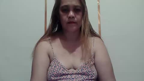 Snapshot of deliciousmel4u chatting on February 17, 9:50 am mel online show from February 17, 9:50 am