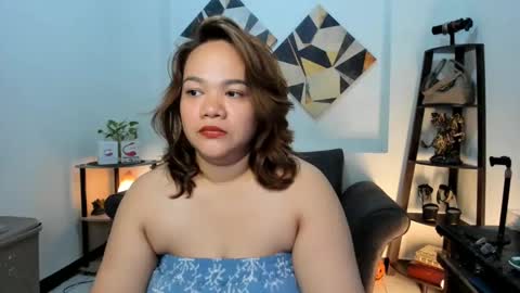 Snapshot of delightfulcurvy chatting on December 10, 5:07 am delightfulcurvy online show from December 10, 5:07 am