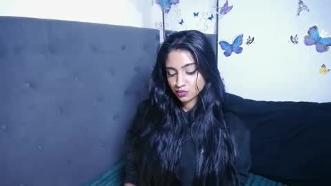 Delilah Blaze online show from December 17, 7:53 pm