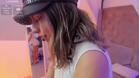 della online show from November 9, 8:29 pm