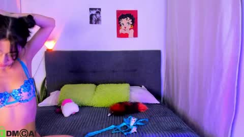 delilah_wicked online show from May 5, 3:36 am