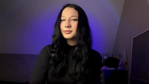 Milana  online show from May 10, 9:20 pm