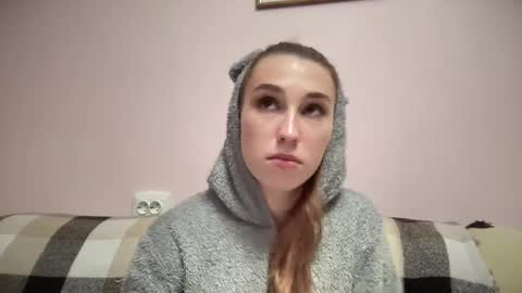 Snapshot of deliverysmile chatting on March 11, 8:42 pm Delivery online show from March 11, 8:42 pm