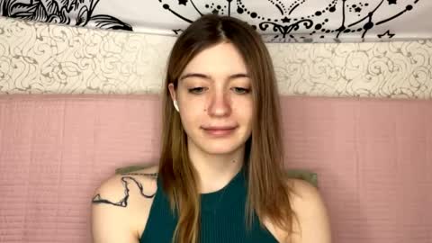 Sia online show from May 7, 7:47 am