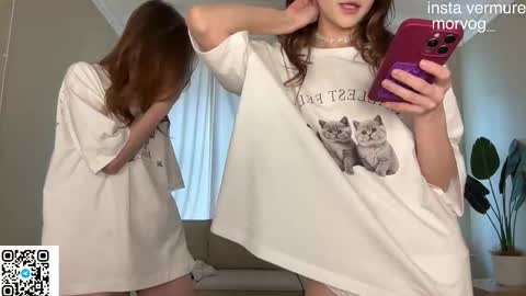 Snapshot of delorathecookie chatting on October 16, 8:26 am Delora online show from October 16, 8:26 am