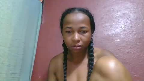 Snapshot of delphin774164 chatting on March 5, 4:52 am delphin774164 online show from March 5, 4:52 am