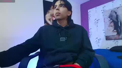 Snapshot of delsin_ chatting on September 12, 1:55 pm DELSIN online show from September 12, 1:55 pm