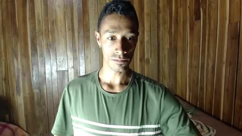 Snapshot of demarcous_nm chatting on January 12, 8:25 pm D.C online show from January 12, 8:25 pm