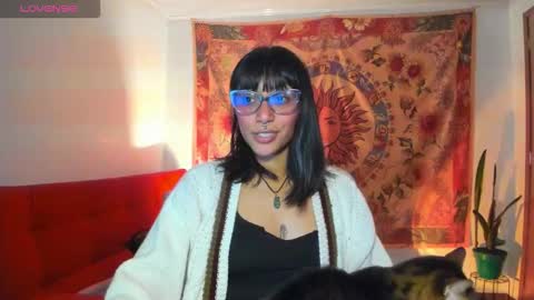 Snapshot of demeter__ chatting on February 22, 11:25 pm demeter__ online show from February 22, 11:25 pm