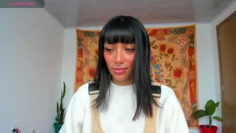Snapshot of demeter__ chatting on April 26, 8:17 pm demeter__ online show from April 26, 8:17 pm